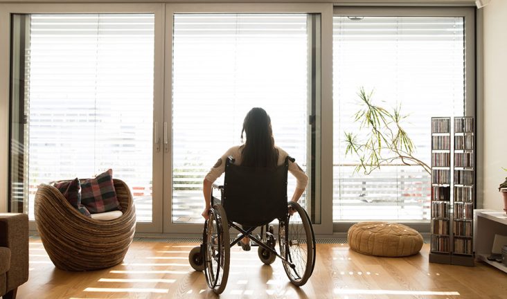 Handicap ou perte d’autonomie : comment rendre accessible les menuiseries ?