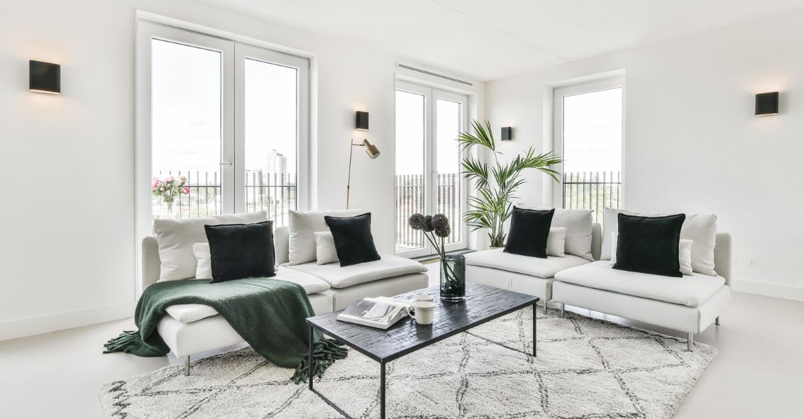 Comment vérifier la conformité d’un devis pour des fenêtres ?