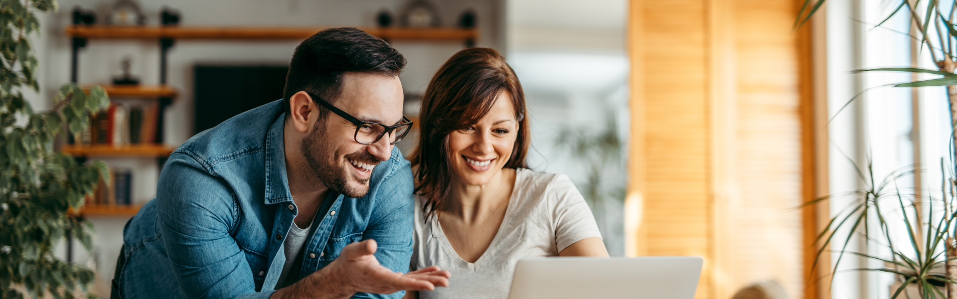 Bannière d'accueil de la foire aux question d'AMCC fenêtres et portes