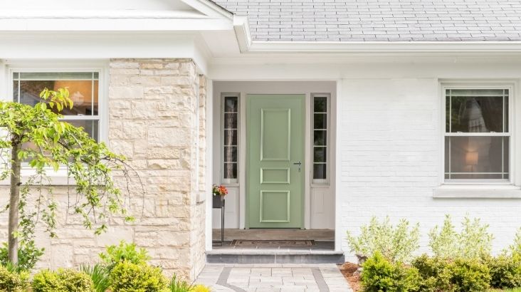 Les couleurs à la mode en 2025 pour vos fenêtres et votre porte d’entrée !