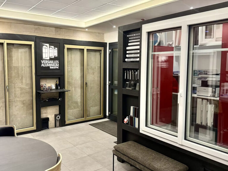 Magasin Versailles aluminium menuiseries extérieures fenêtres et portes Yvelines 78