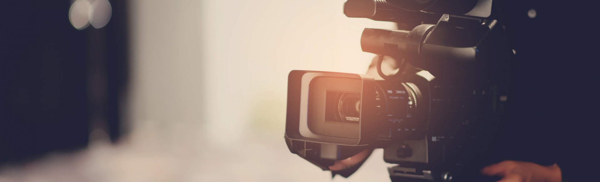 Zoom sur une caméra qui film