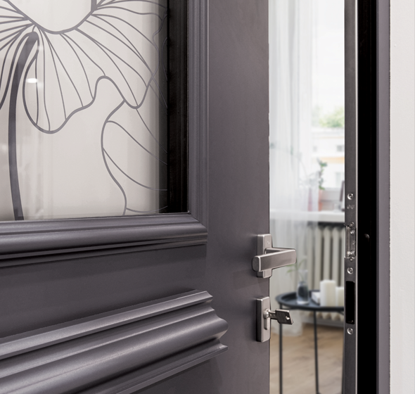 Photo détail zoom d'une porte prestige haute sécurité design tradition AMCC