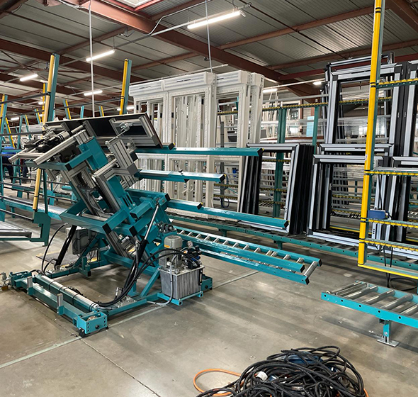 Au cœur de l'usine de production de fenêtres et portes PVC chez FIA