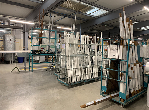 Usine FIA La Cavalerie entrepôt