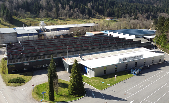 usine SNM Alu à La Bresse dans les vosges, fabrication de menuiseries en aluminium